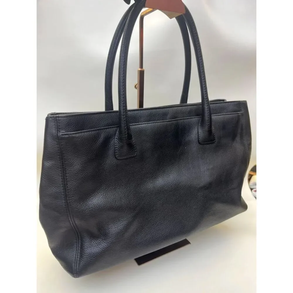 Chanel Women Pre-Loved Bag Very Good Condition